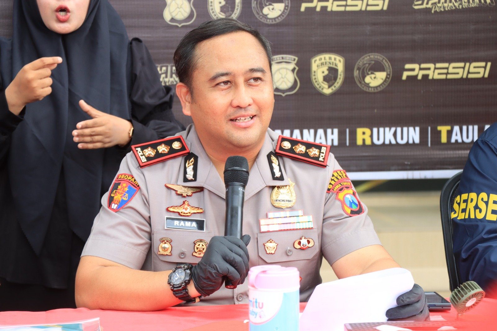 Polres Gresik Bongkar Penipuan Rekrutmen ASN, Tersangka Raup Rp1,5 Miliar dari Jual Beli SK Palsu