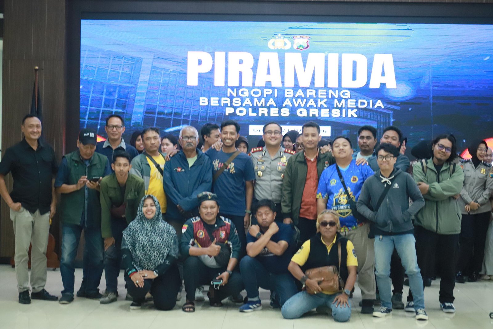 Pererat Sinergitas, Polres Gresik Gelar “Ngopi Bareng Media” Lewat Program Piramida