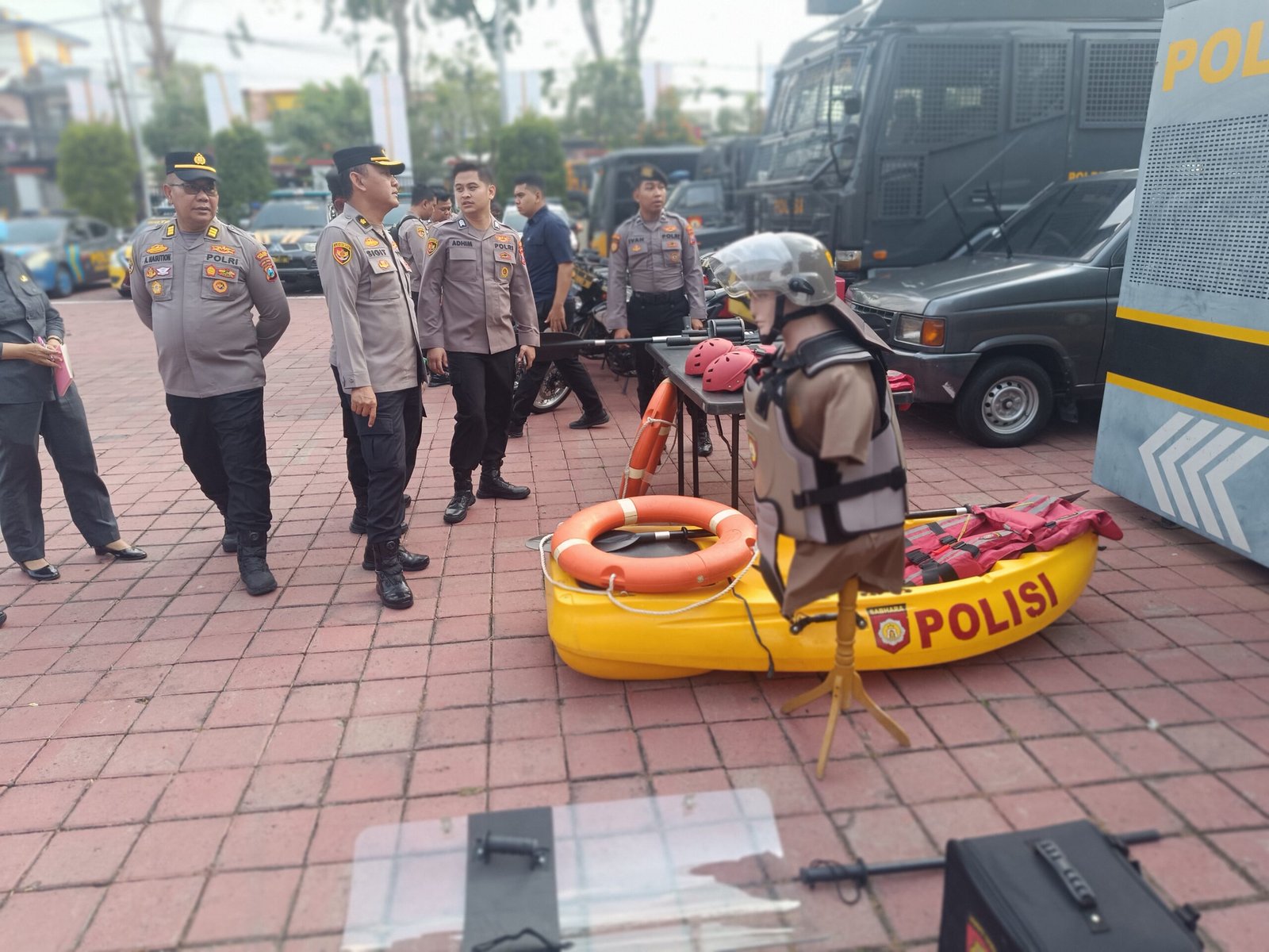 Polres Gresik Jalani Pemeriksaan Kendaraan Operasional dan Alsus, Jamin Pelayanan Tetap Optimal